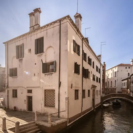Ruga Bella Apartments R&R Venezia Esterno foto